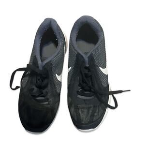 Nike Kids Running Shoes Size 4 Black Gray